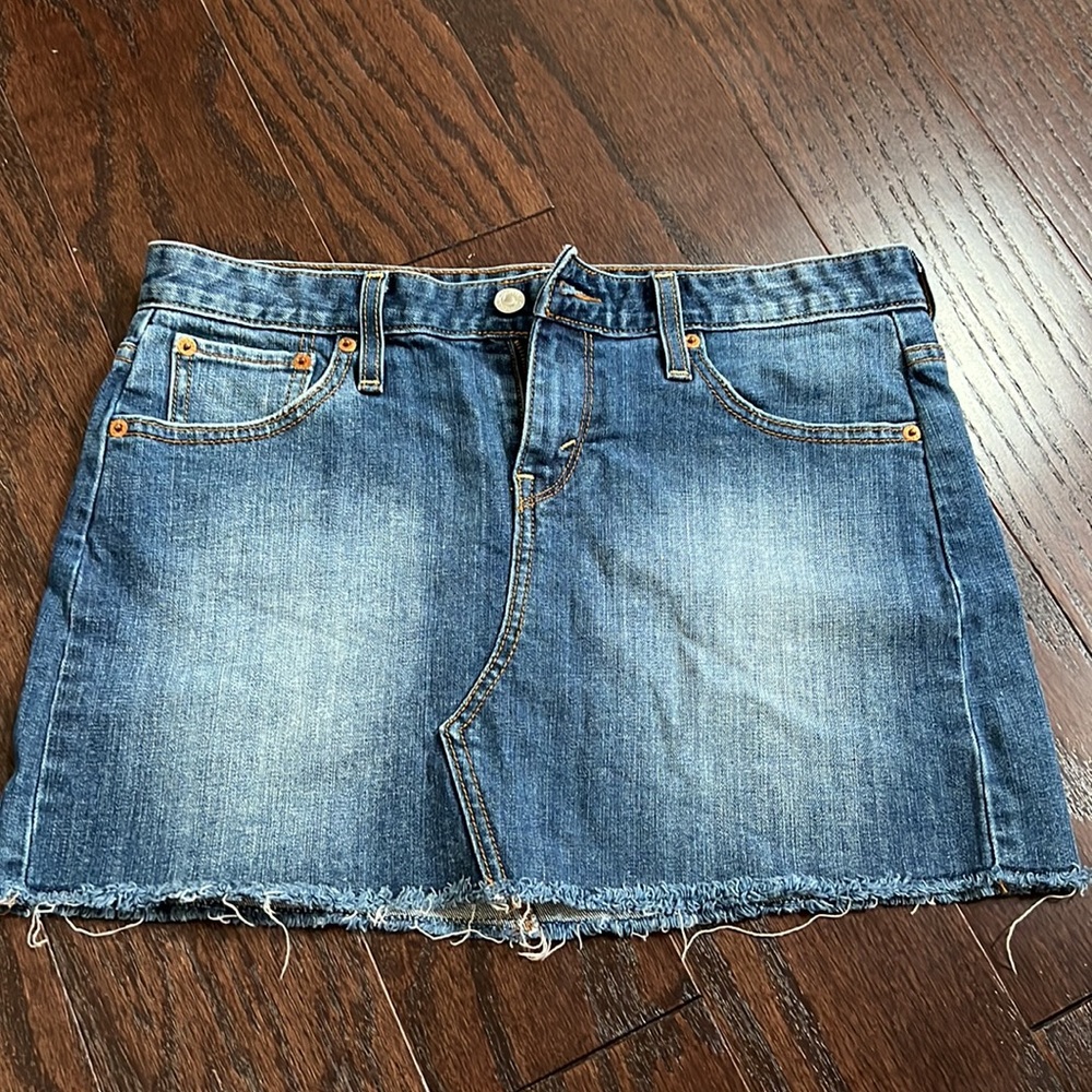 Levi’s Jean Skirt